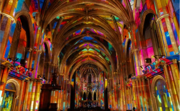 LUMINISCENCE: Sumérgete en los secretos de la Basílica Santa Maria del Pi- BARCELONA